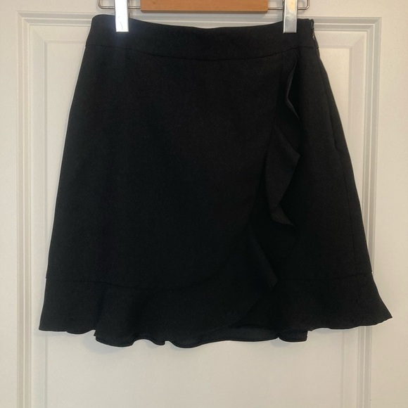 Club Monaco Suzillie Ruffle Skirt - Picture 3 of 4